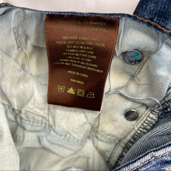 Kut From The Kloth Medium Wash Flare Jean - Picture 10 of 11